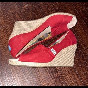 Res wedge toms size 8